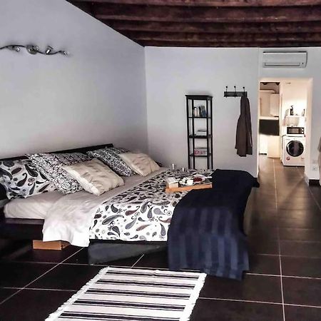 Intero Appartamento Su Via Tortona-Darsena-Navigli Milano Exteriör bild